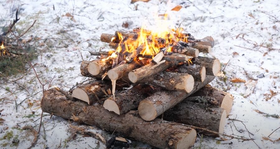 how much wood we need for campfire