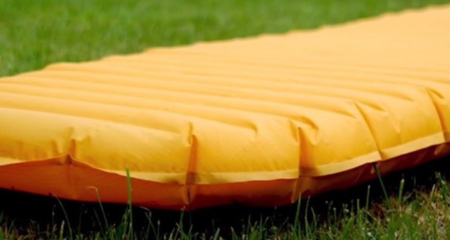 self inflating sleeping pads for camping